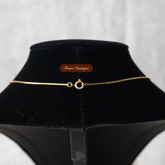 ➕ VINTAGE Big Golden Cross and Necklace 📿 - Picture 3 of 4